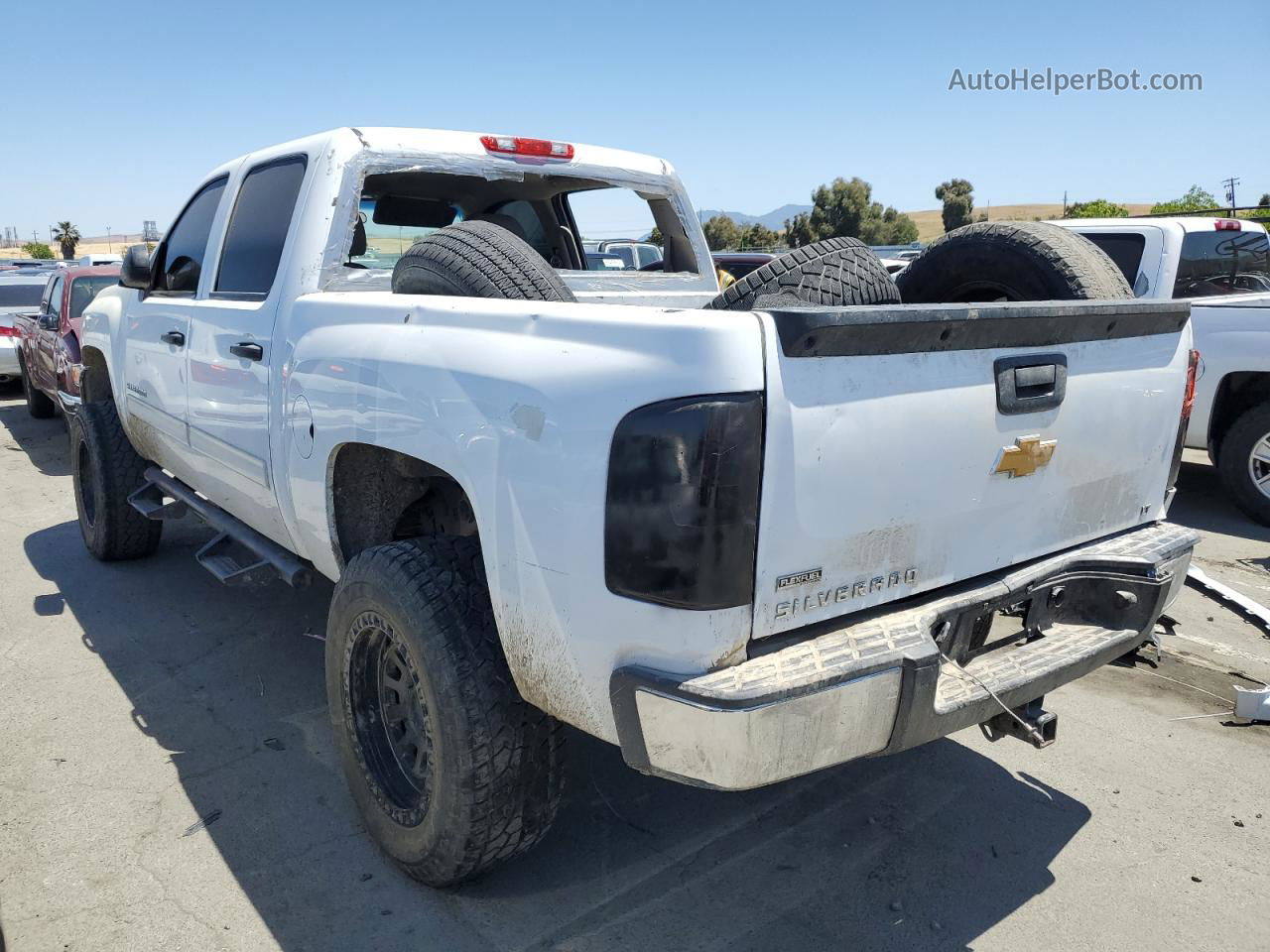 2012 Chevrolet Silverado K1500 Lt White vin: 3GCPKSEA3CG109851