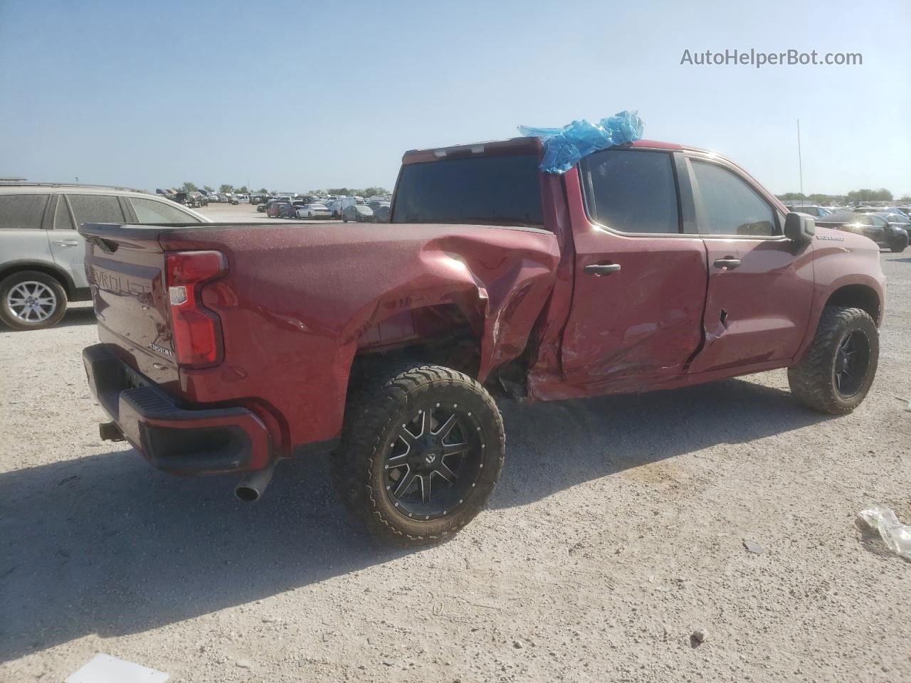 2019 Chevrolet Silverado C1500 Custom Красный vin: 3GCPWBEH2KG221153