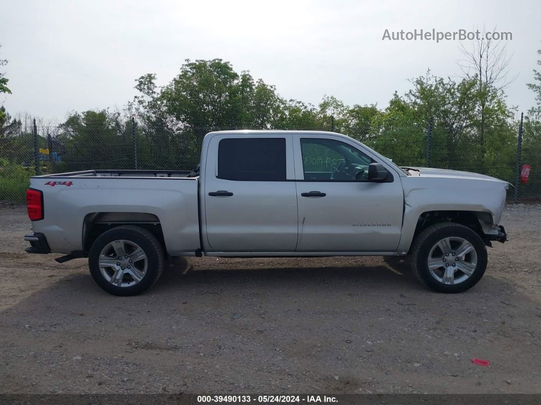 2018 Chevrolet Silverado 1500 Custom Silver vin: 3GCUKPEC4JG192110