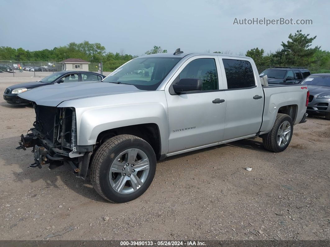 2018 Chevrolet Silverado 1500 Custom Серебряный vin: 3GCUKPEC4JG192110