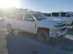 2016 Chevrolet Silverado K1500 Lt White vin: 3GCUKREC0GG261735