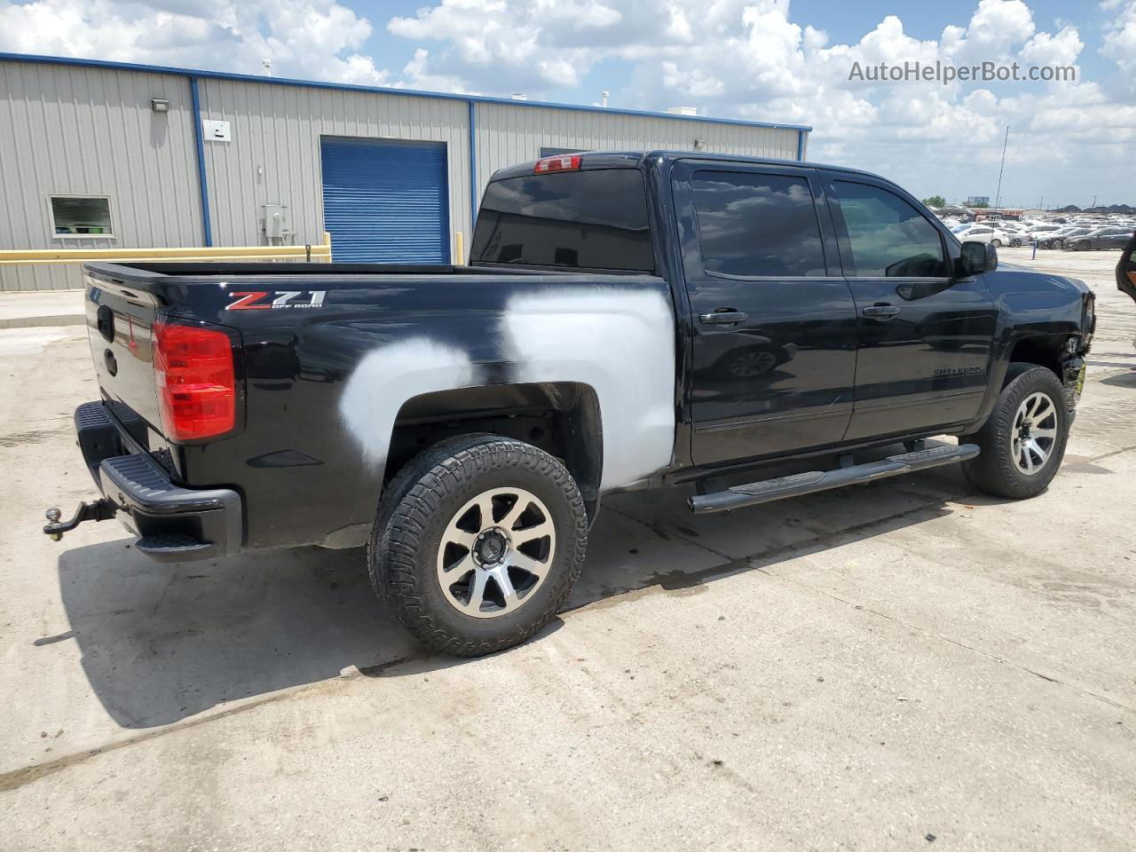 2018 Chevrolet Silverado K1500 Lt Black vin: 3GCUKREC0JG261368