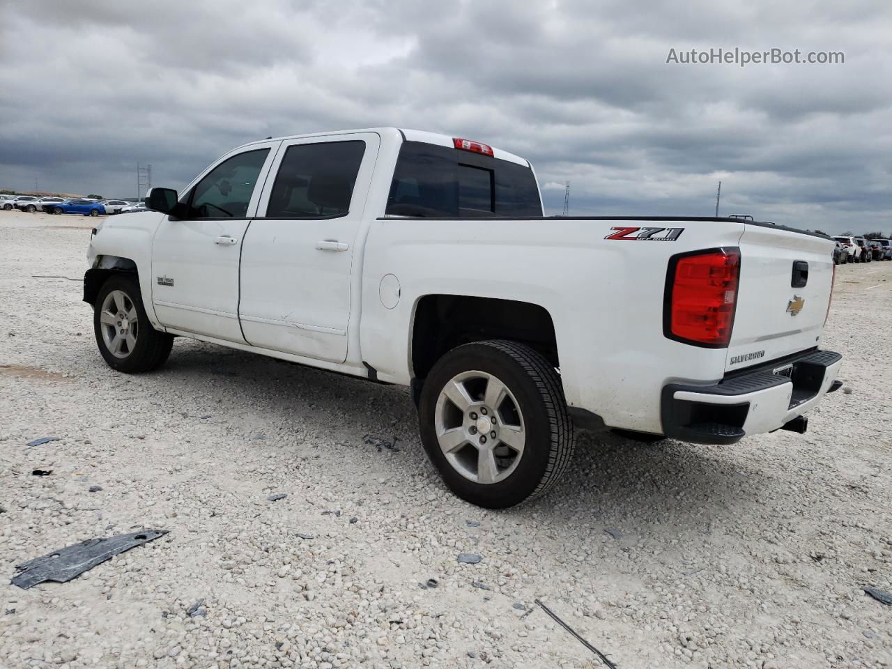 2018 Chevrolet Silverado K1500 Lt Белый vin: 3GCUKREC0JG584674