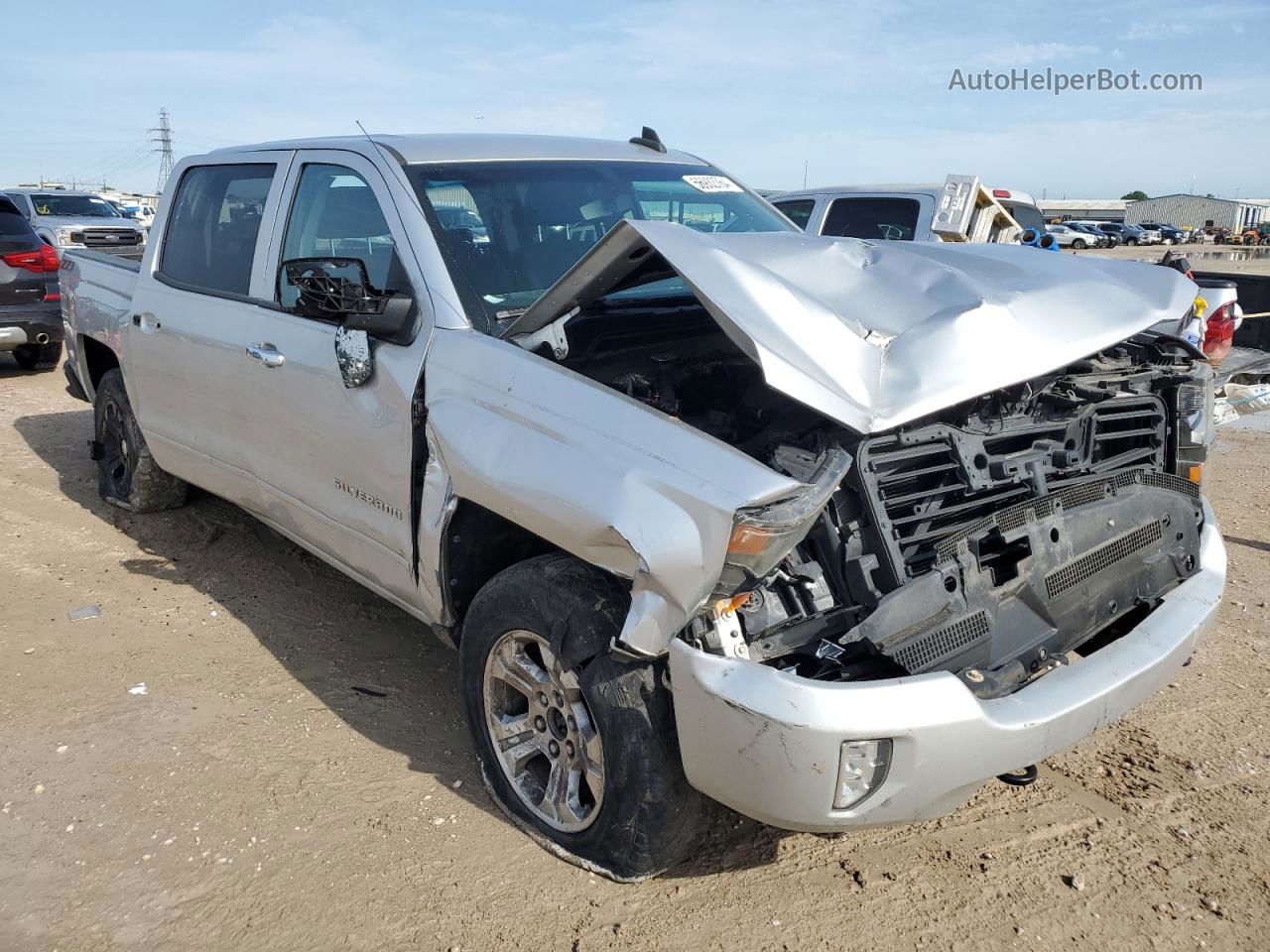 2018 Chevrolet Silverado K1500 Lt Silver vin: 3GCUKREC2JG308285