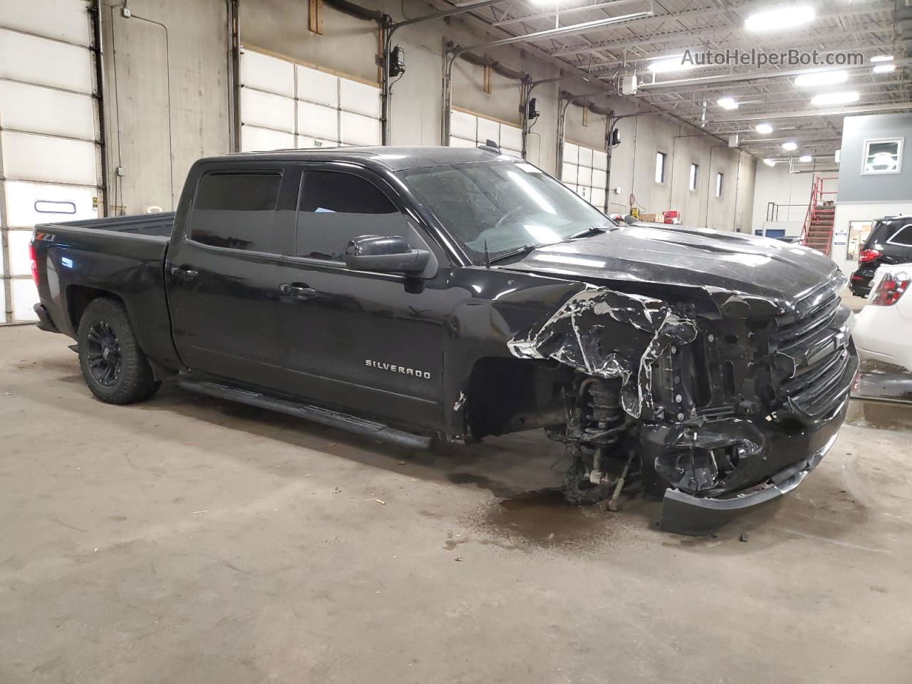 2018 Chevrolet Silverado K1500 Lt Black vin: 3GCUKREC2JG499223