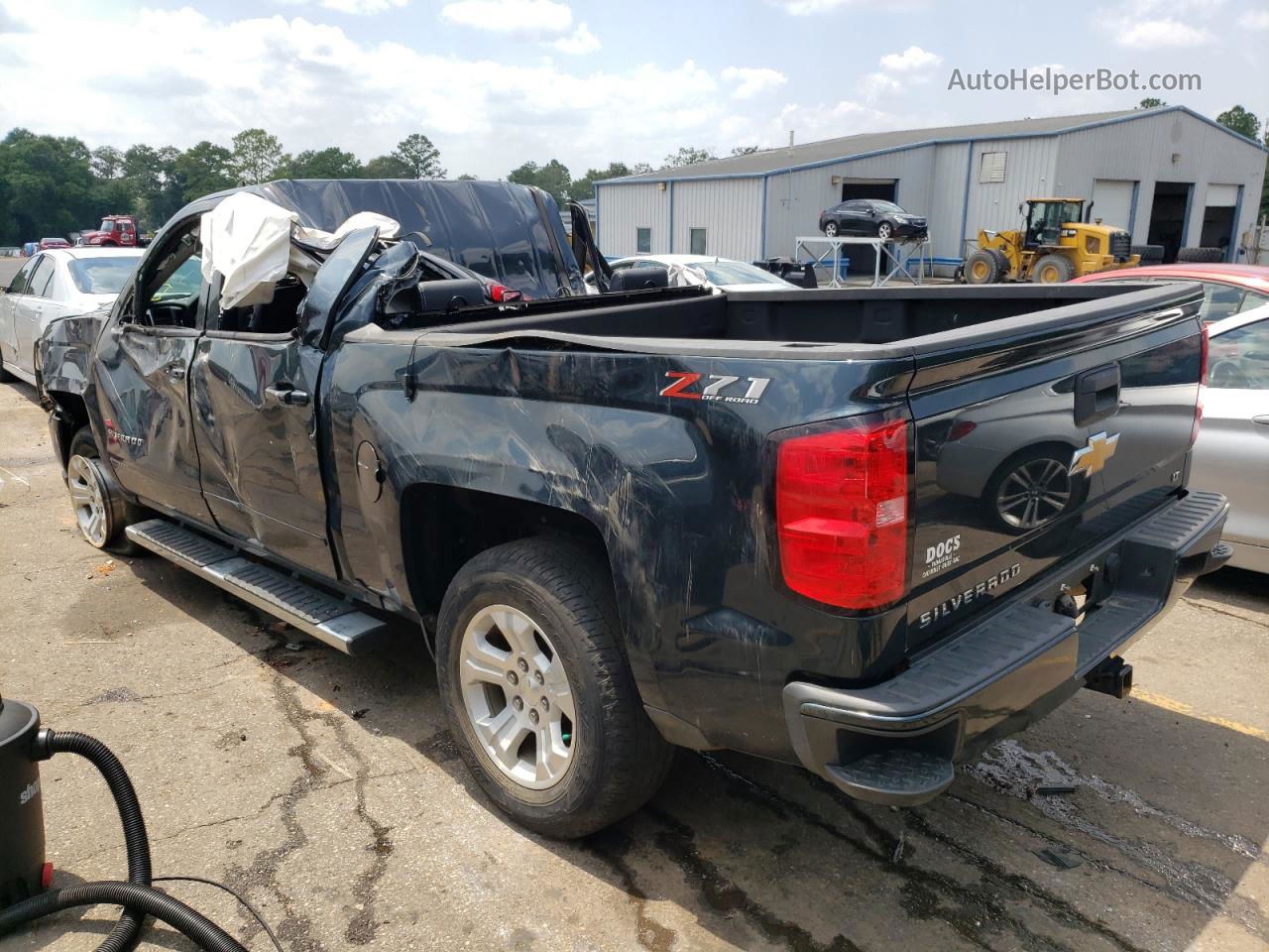 2018 Chevrolet Silverado K1500 Lt Gray vin: 3GCUKREC3JG196189