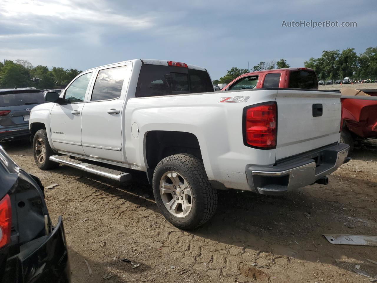 2015 Chevrolet Silverado K1500 Lt White vin: 3GCUKREC4FG436079