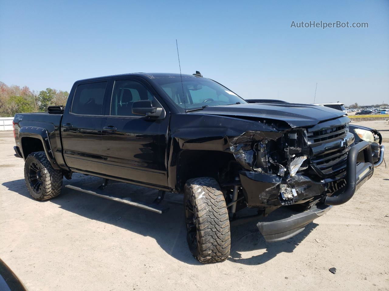 2016 Chevrolet Silverado K1500 Lt Черный vin: 3GCUKREC4GG286718