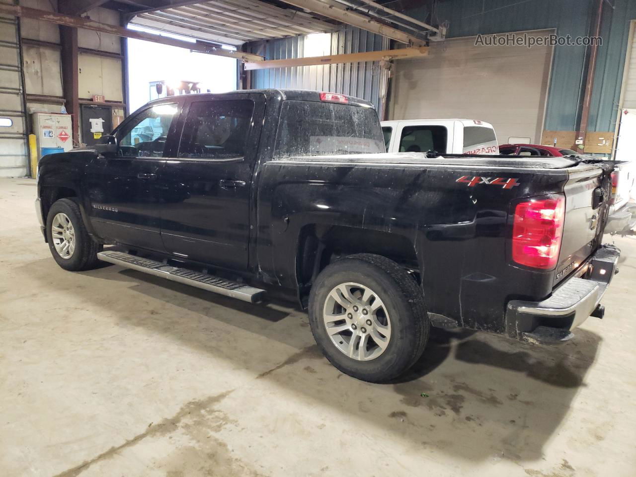 2018 Chevrolet Silverado K1500 Lt Black vin: 3GCUKREC4JG523991