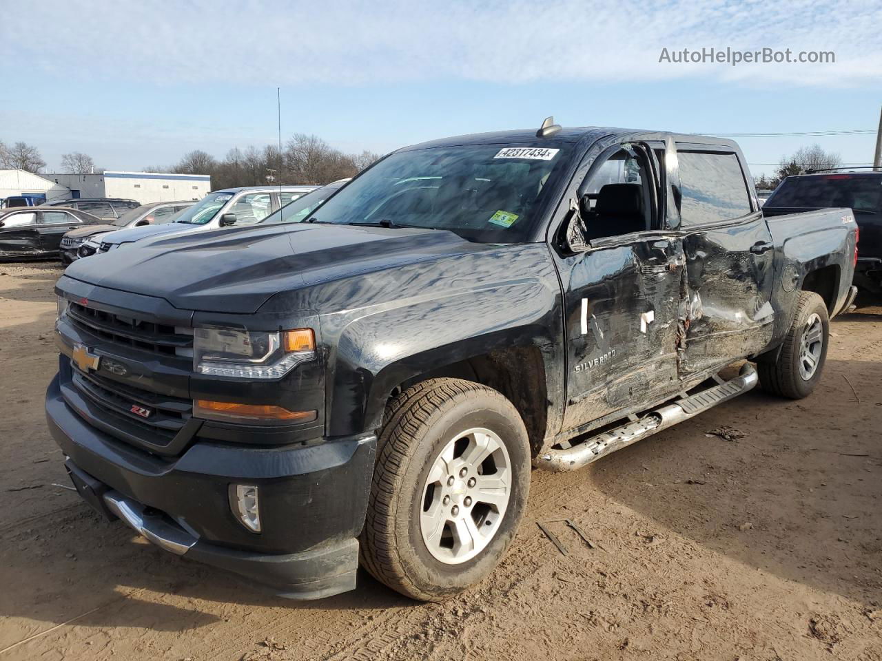 2016 Chevrolet Silverado K1500 Lt Черный vin: 3GCUKREC5GG220906