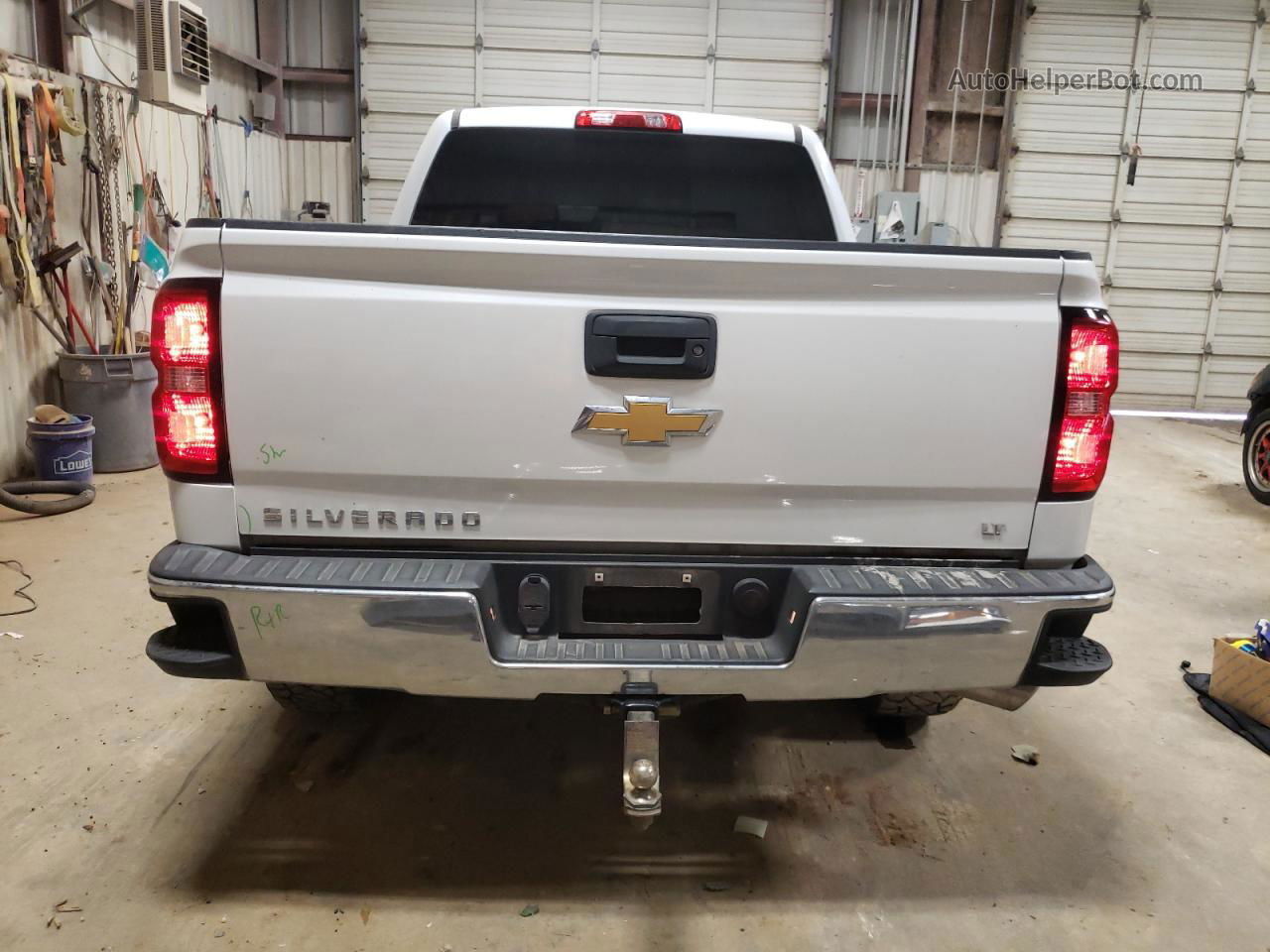 2018 Chevrolet Silverado K1500 Lt White vin: 3GCUKREC5JG362132