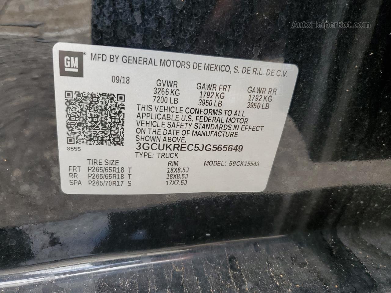 2018 Chevrolet Silverado K1500 Lt Черный vin: 3GCUKREC5JG565649