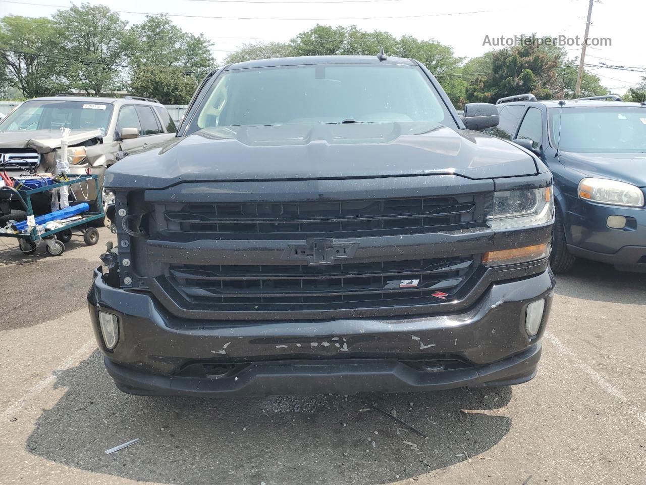 2018 Chevrolet Silverado K1500 Lt Черный vin: 3GCUKREC6JG145768