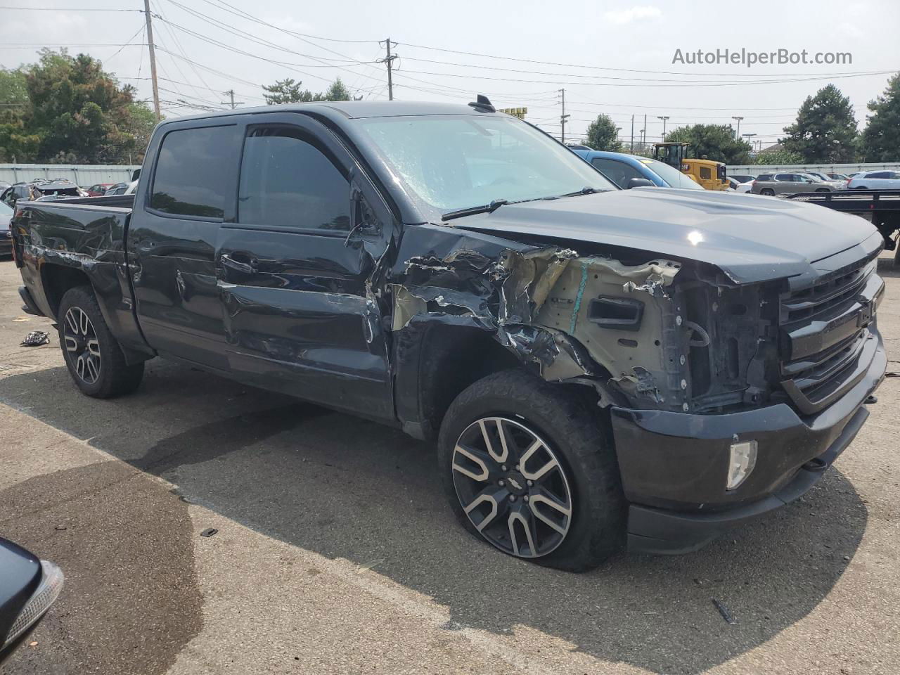 2018 Chevrolet Silverado K1500 Lt Черный vin: 3GCUKREC6JG145768