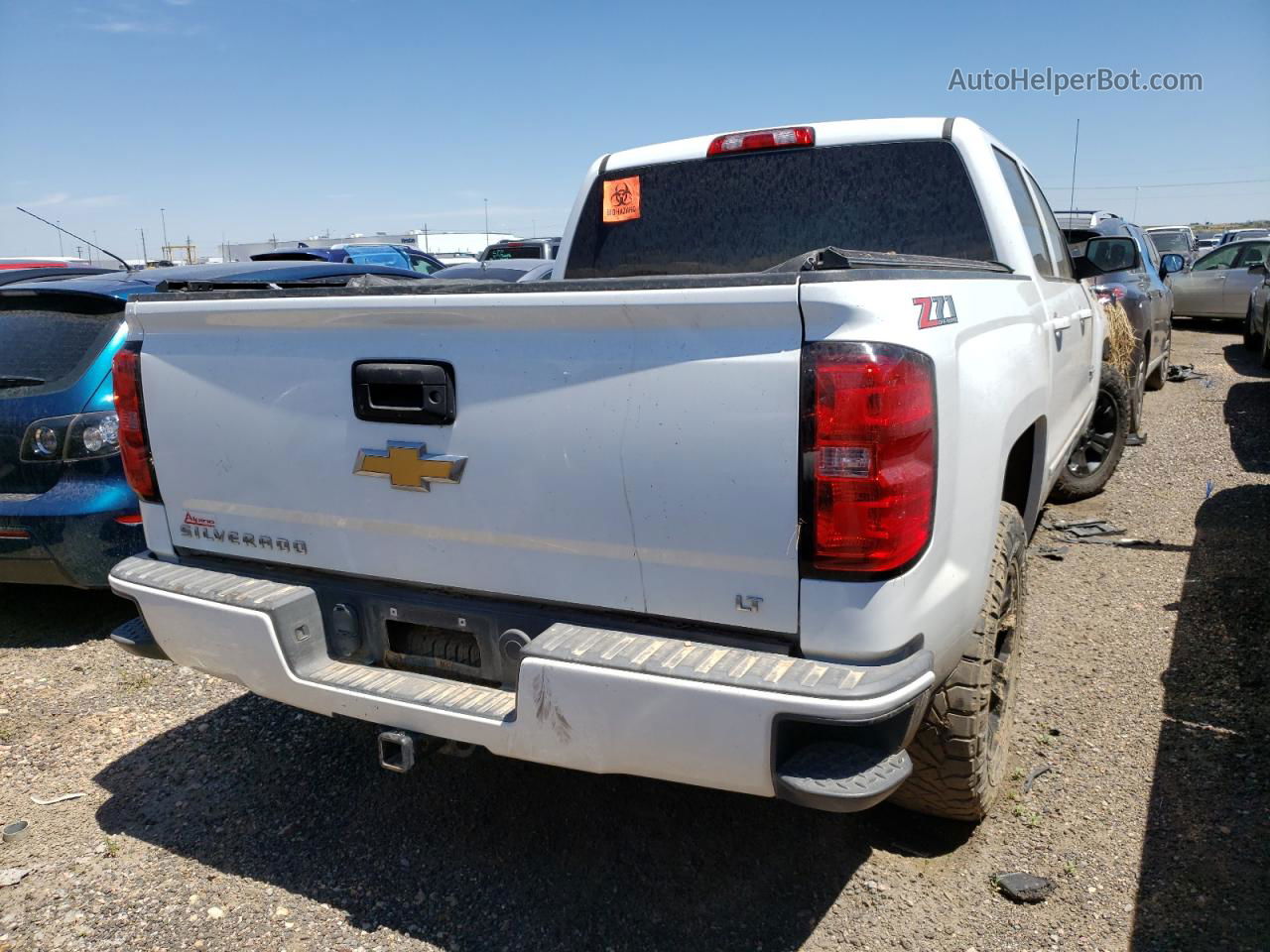 2018 Chevrolet Silverado K1500 Lt White vin: 3GCUKREC7JG132964