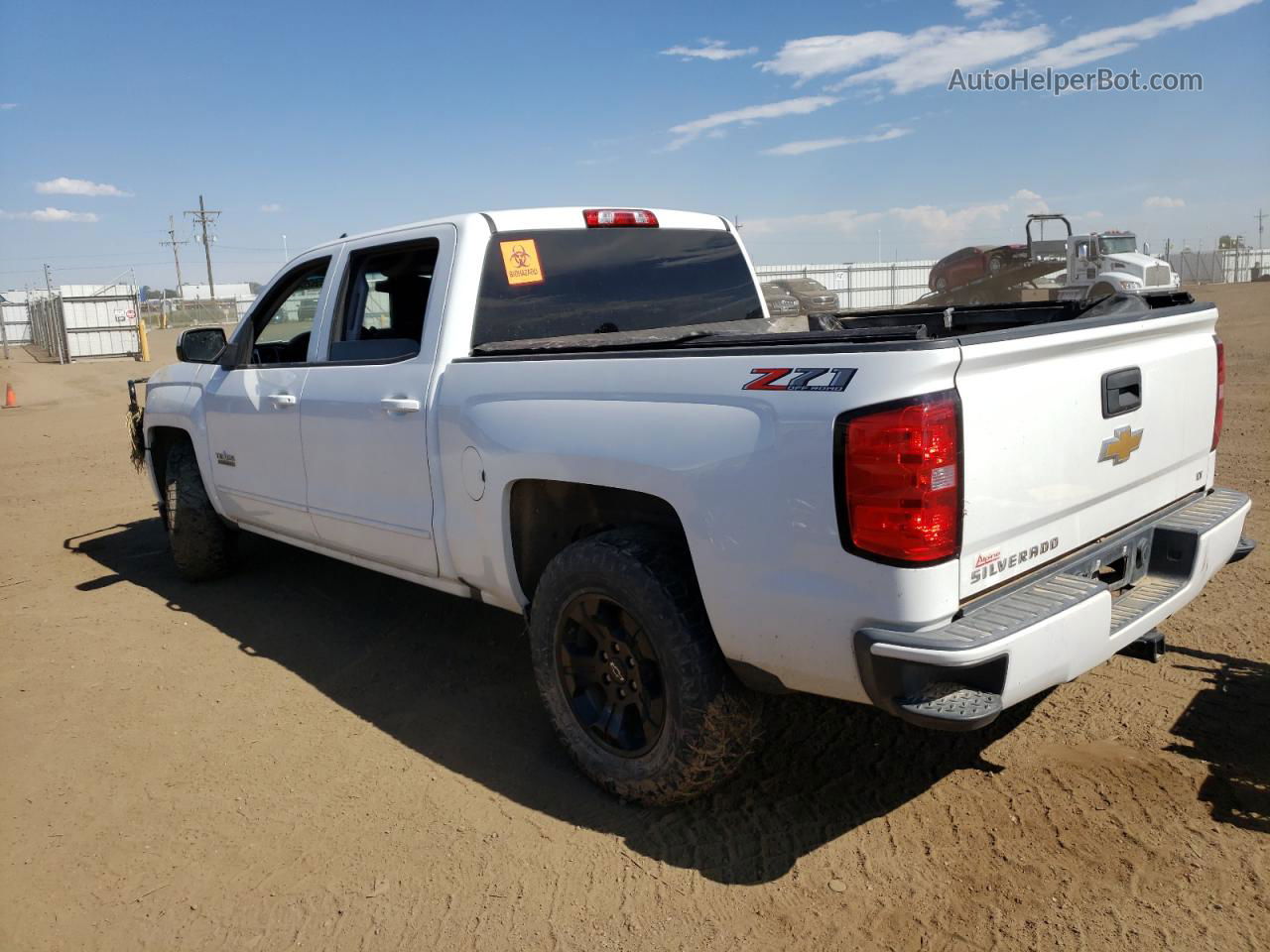 2018 Chevrolet Silverado K1500 Lt White vin: 3GCUKREC7JG132964