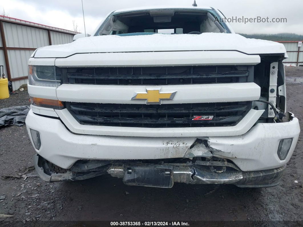 2018 Chevrolet Silverado 1500 2lt Белый vin: 3GCUKREC9JG454019