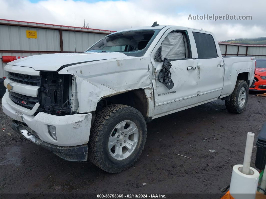 2018 Chevrolet Silverado 1500 2lt Белый vin: 3GCUKREC9JG454019