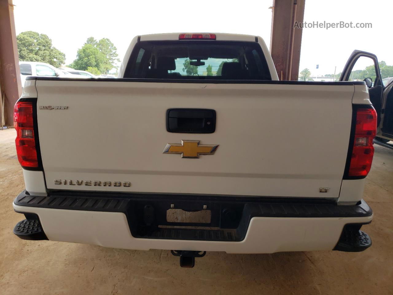 2018 Chevrolet Silverado K1500 Lt White vin: 3GCUKRECXJG590742