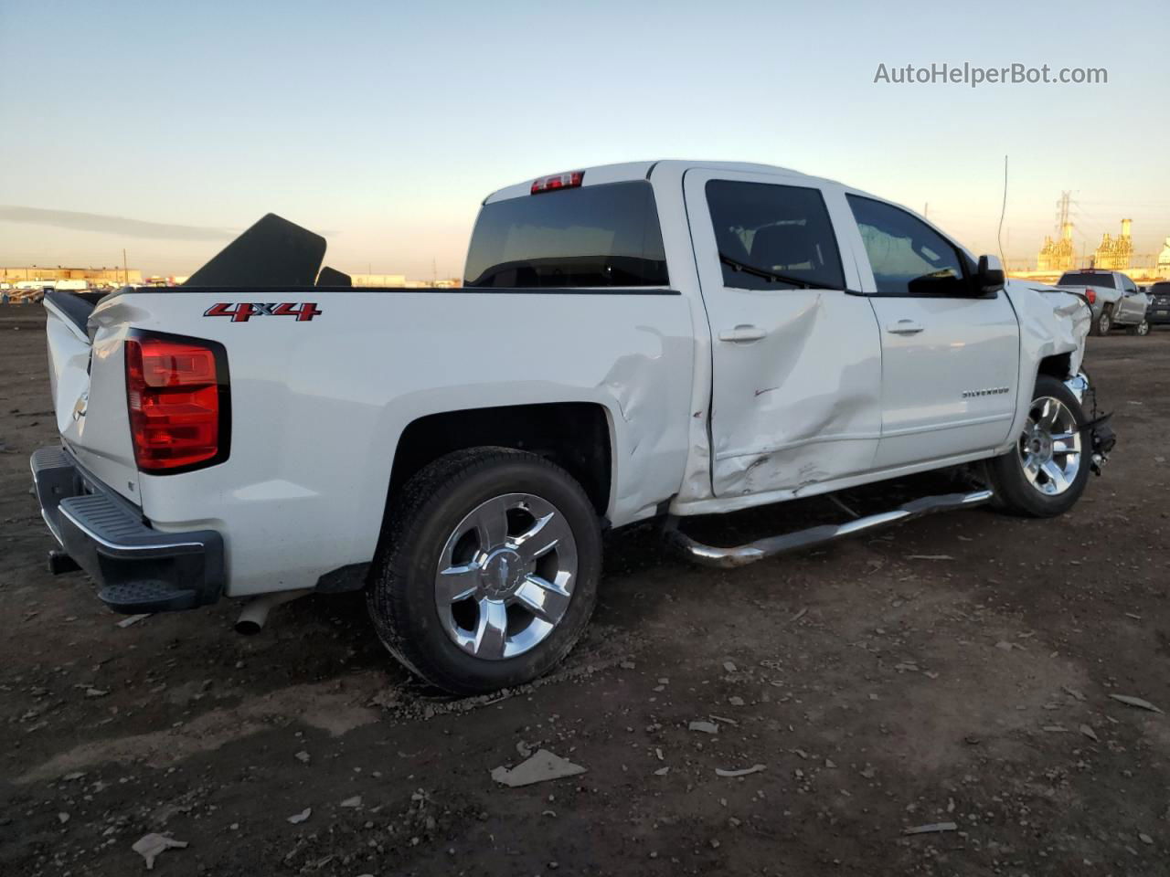 2018 Chevrolet Silverado K1500 Lt Белый vin: 3GCUKRER2JG351674