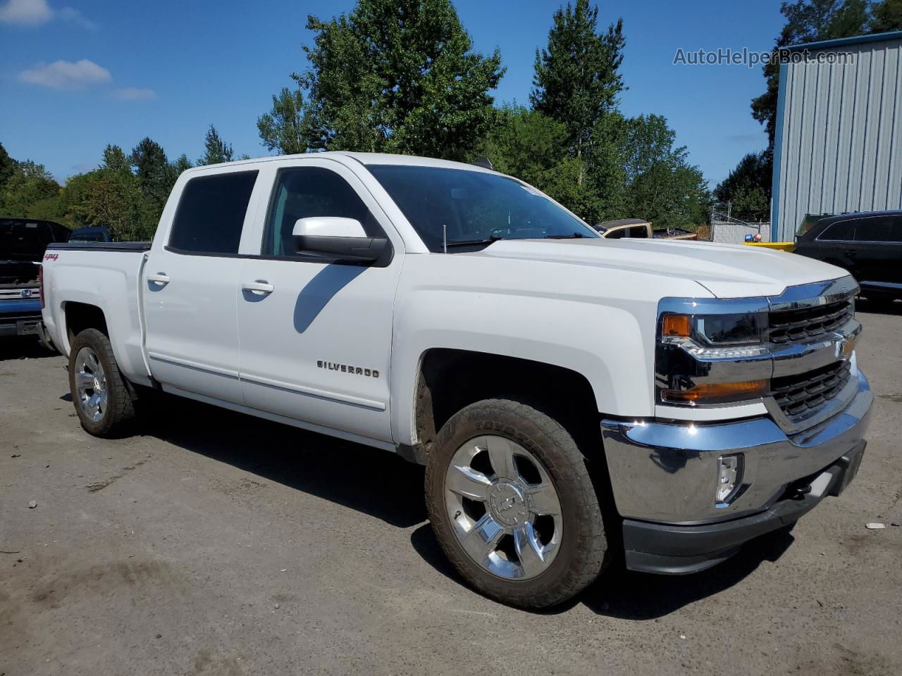 2018 Chevrolet Silverado K1500 Lt White vin: 3GCUKRER7JG312479