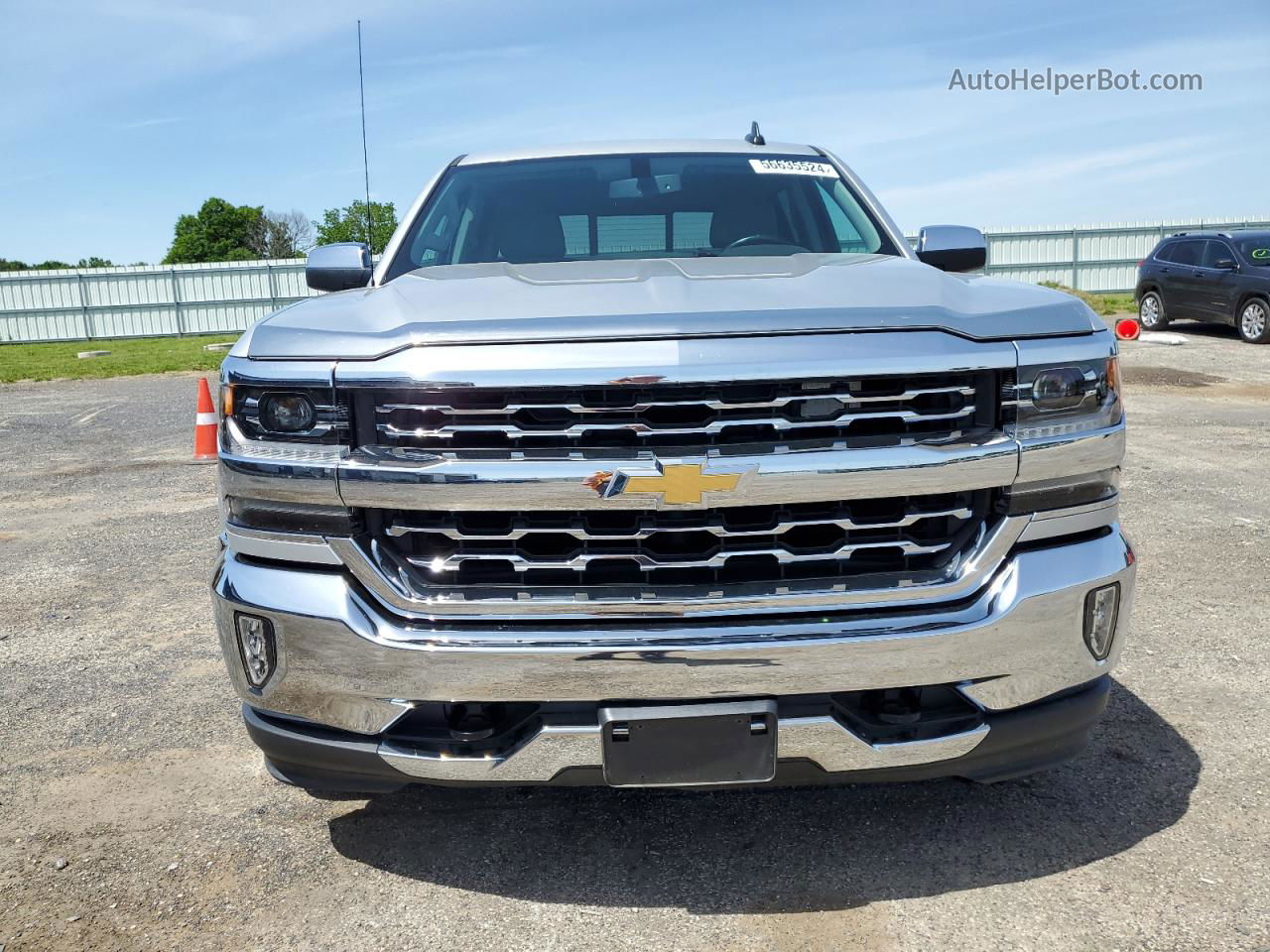 2018 Chevrolet Silverado K1500 Ltz Silver vin: 3GCUKSEC5JG346469