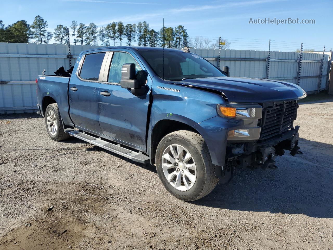 2019 Chevrolet Silverado K1500 Custom Blue vin: 3GCUYBEF2KG700071