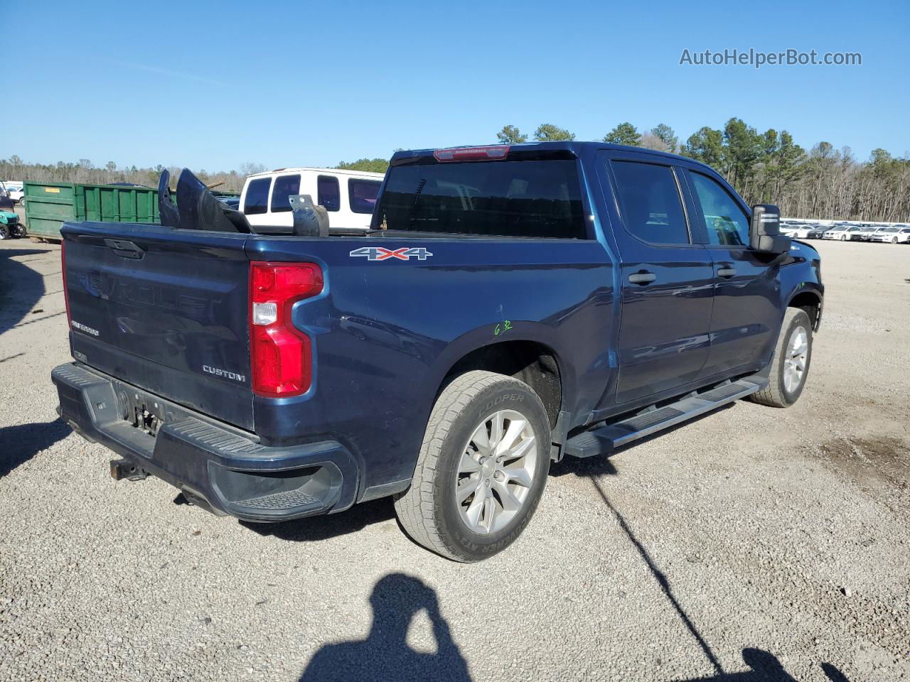 2019 Chevrolet Silverado K1500 Custom Blue vin: 3GCUYBEF2KG700071