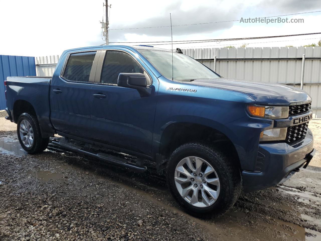 2019 Chevrolet Silverado K1500 Custom Blue vin: 3GCUYBEF8KG140332