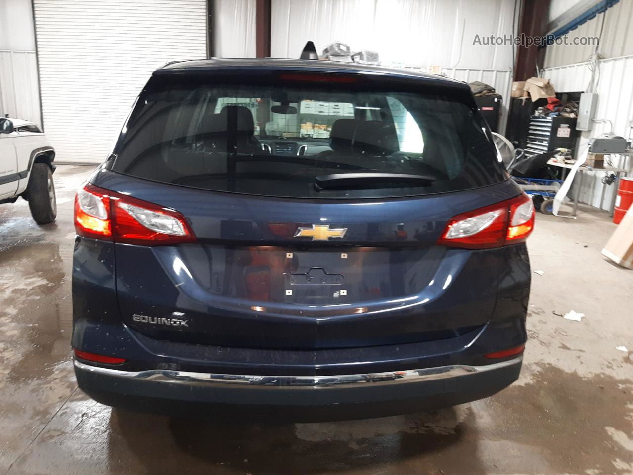 2018 Chevrolet Equinox Ls Синий vin: 3GNAXHEV2JS565368