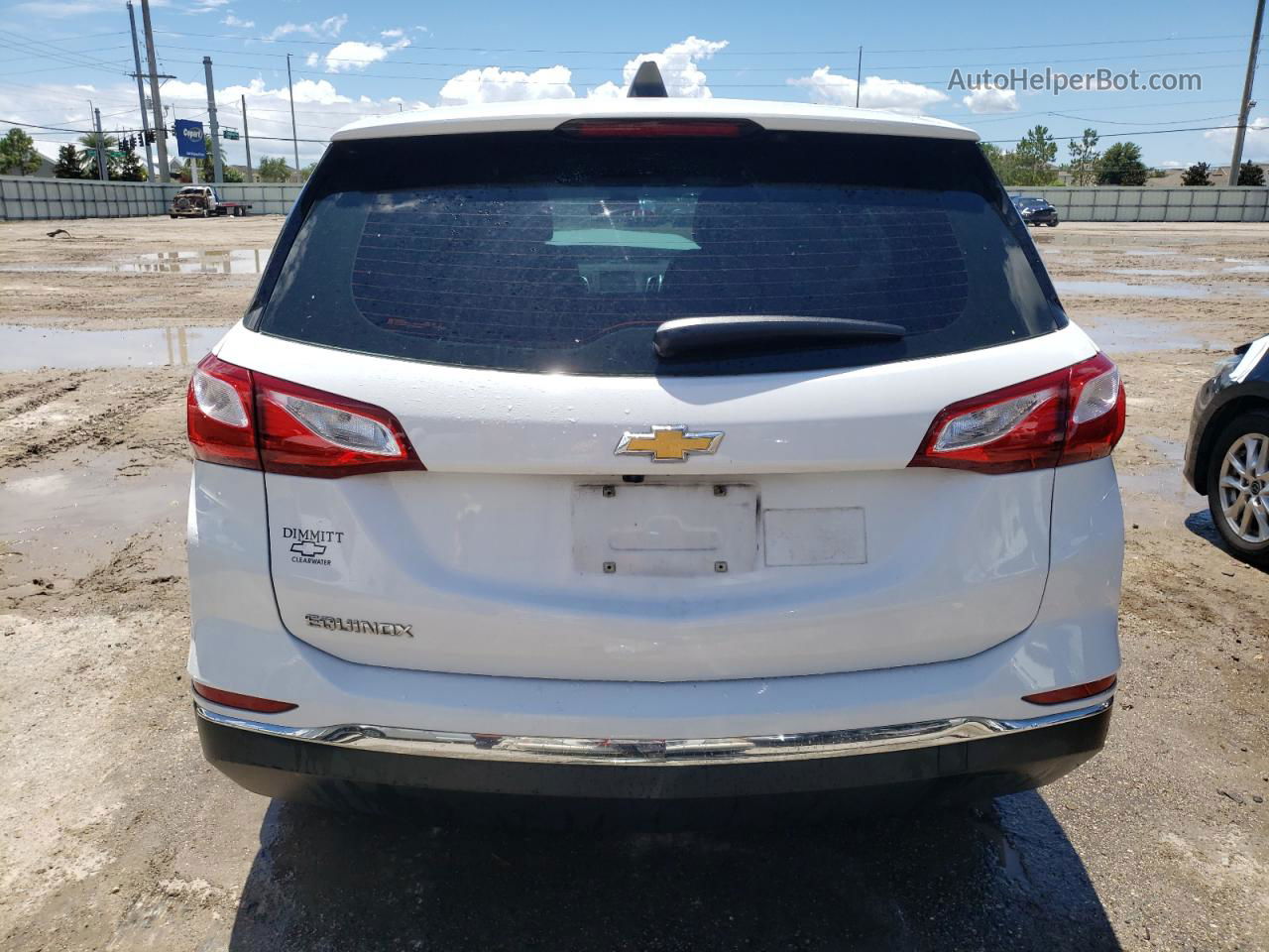 2018 Chevrolet Equinox Ls White vin: 3GNAXHEV5JL113246