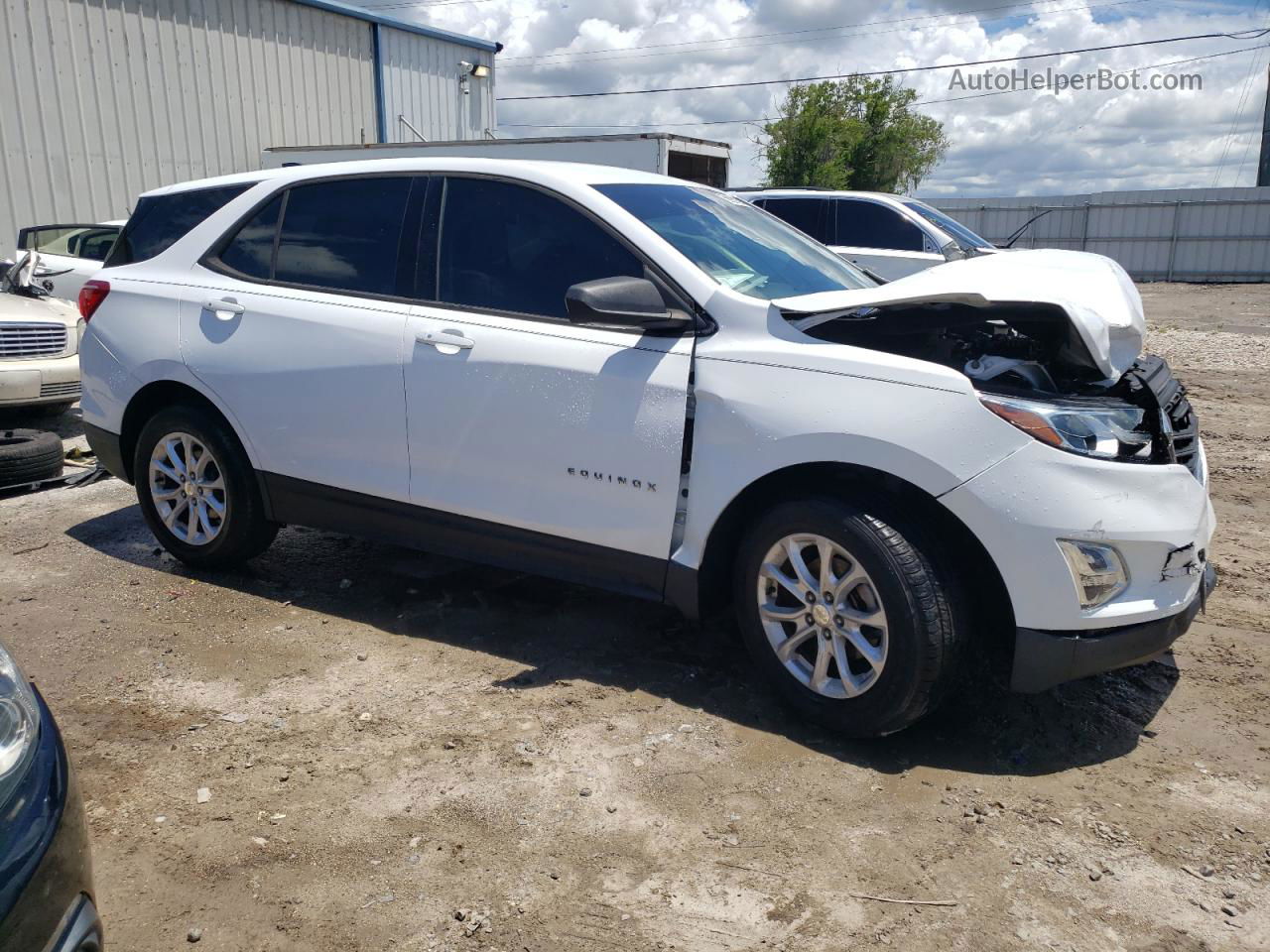 2018 Chevrolet Equinox Ls Белый vin: 3GNAXHEV5JL113246