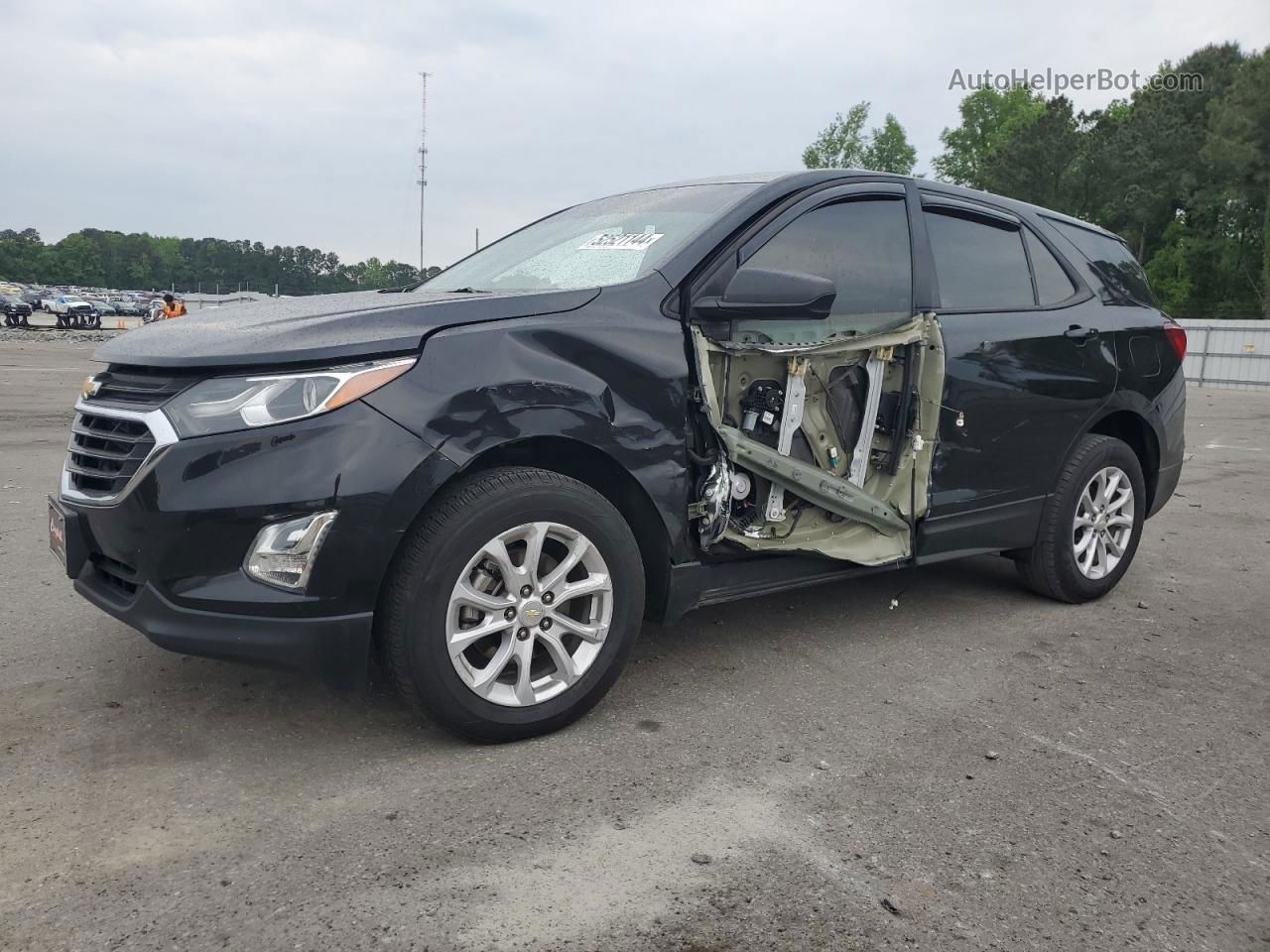 2018 Chevrolet Equinox Ls Черный vin: 3GNAXHEV7JL319085