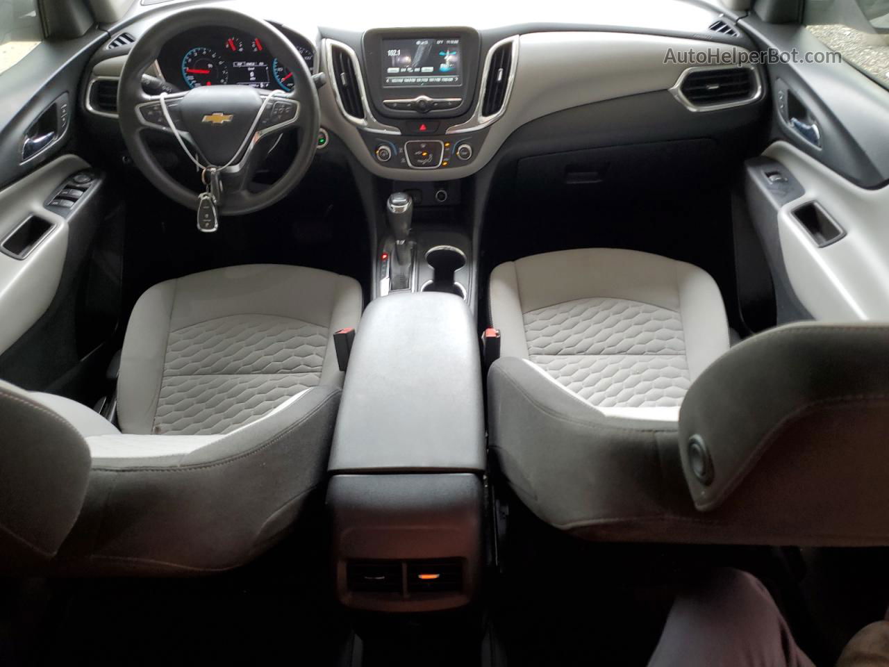 2018 Chevrolet Equinox Ls White vin: 3GNAXHEV8JL334369