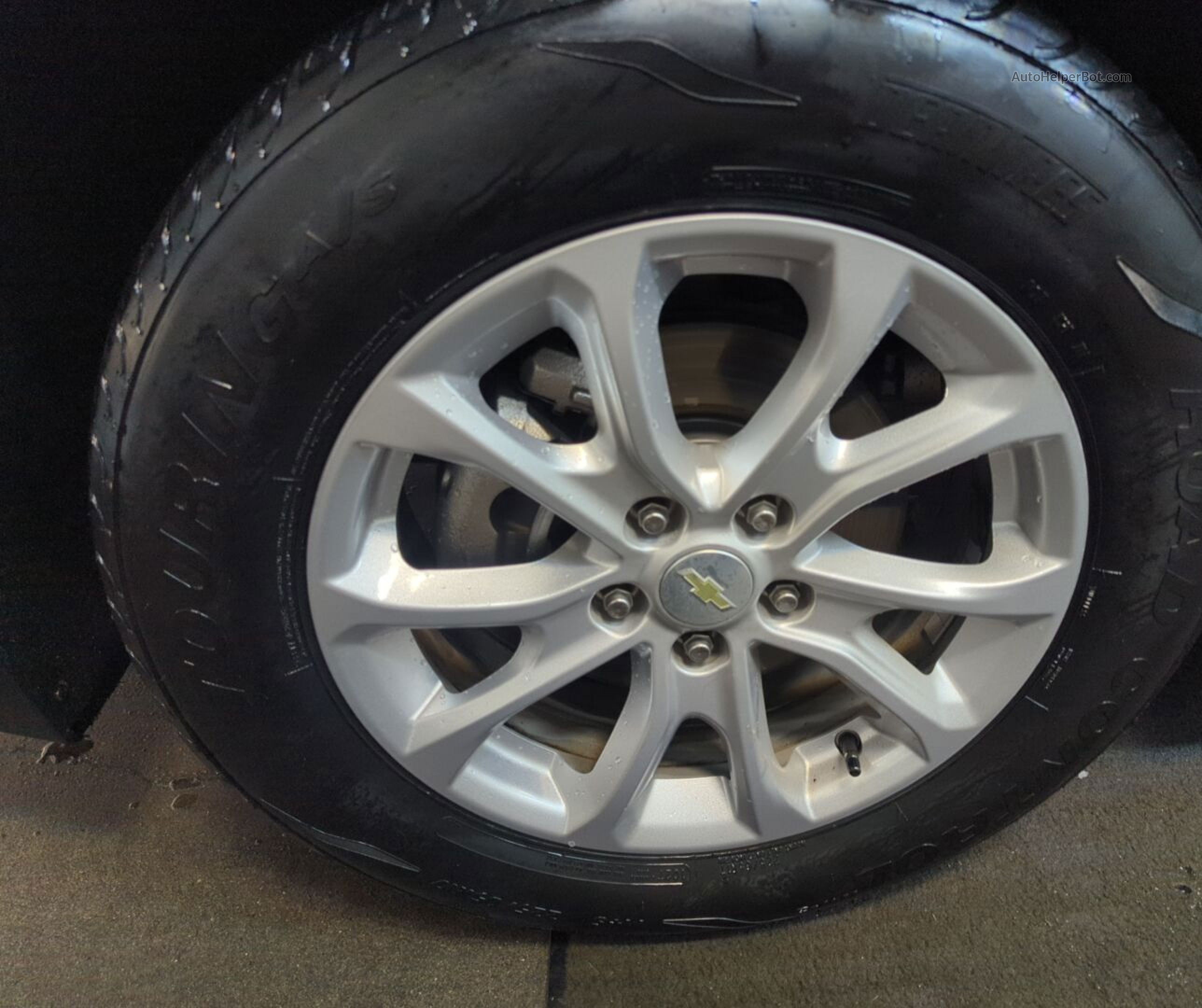 2018 Chevrolet Equinox Ls vin: 3GNAXREVXJS588306