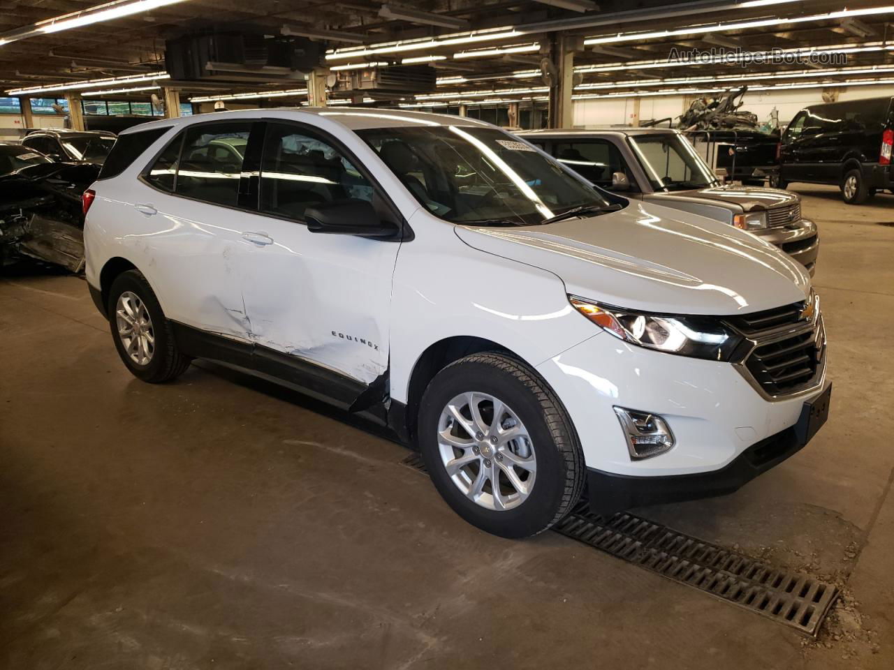 2019 Chevrolet Equinox Ls White vin: 3GNAXSEV2KL159485