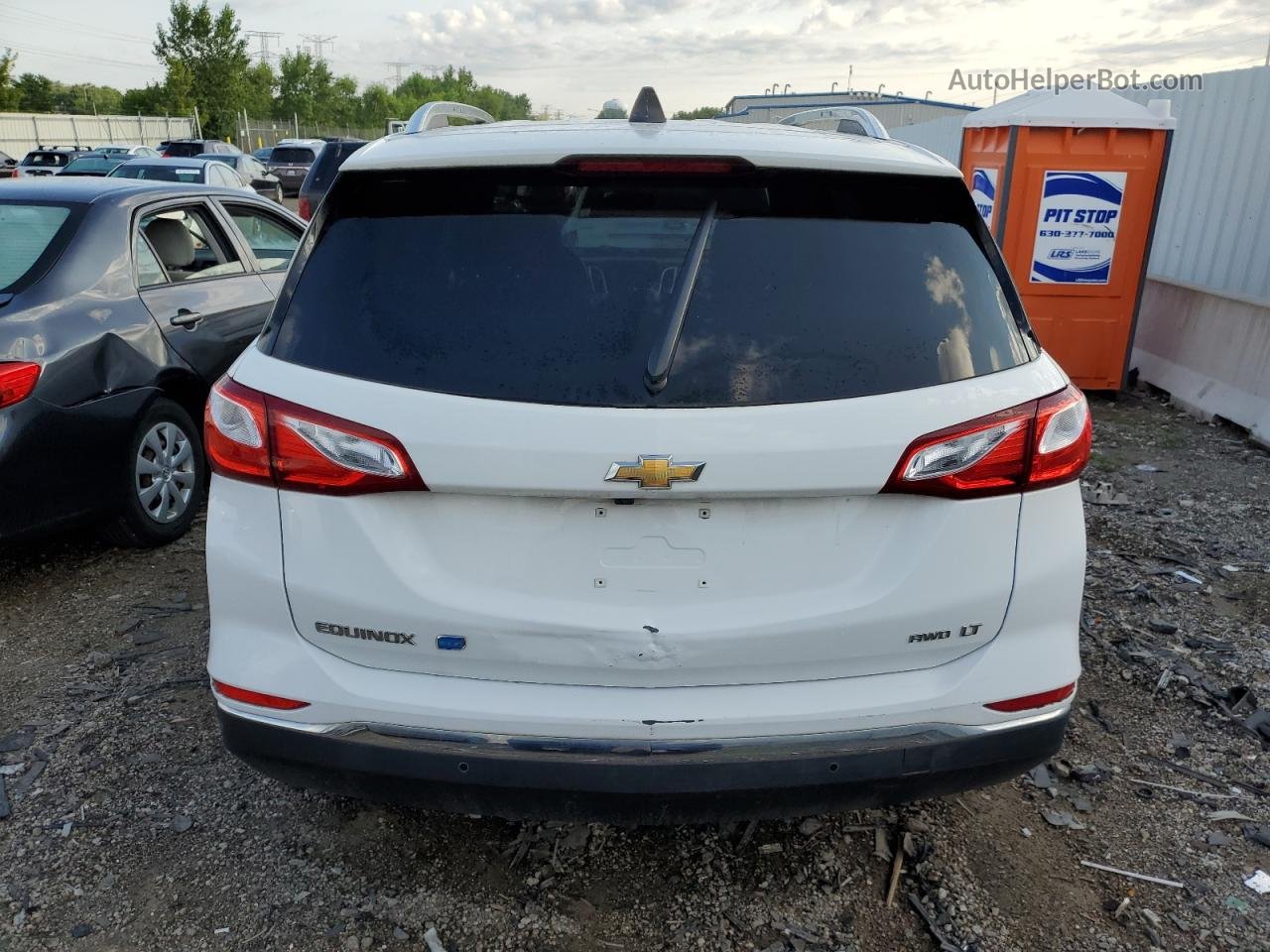 2018 Chevrolet Equinox Lt Белый vin: 3GNAXUEUXJS638499