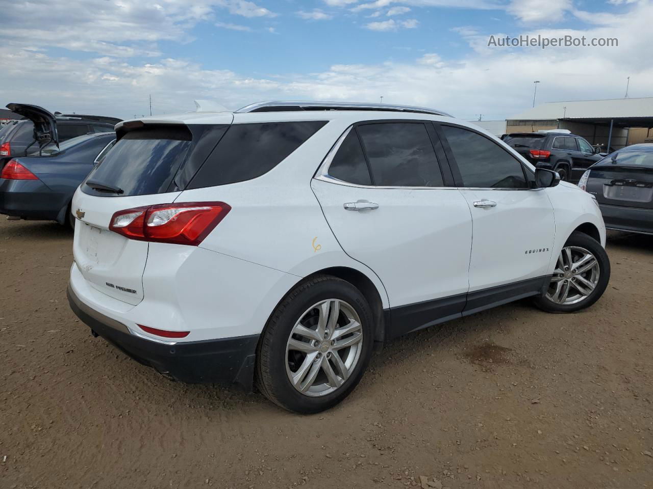 2020 Chevrolet Equinox Premier White vin: 3GNAXYEX8LS680562