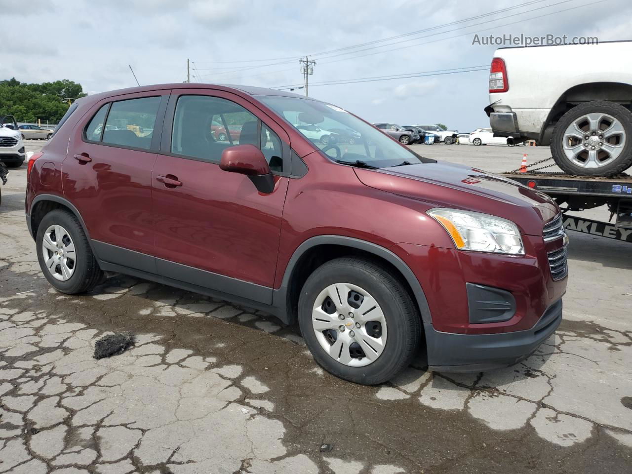 2016 Chevrolet Trax Ls Темно-бордовый vin: 3GNCJKSB0GL249729