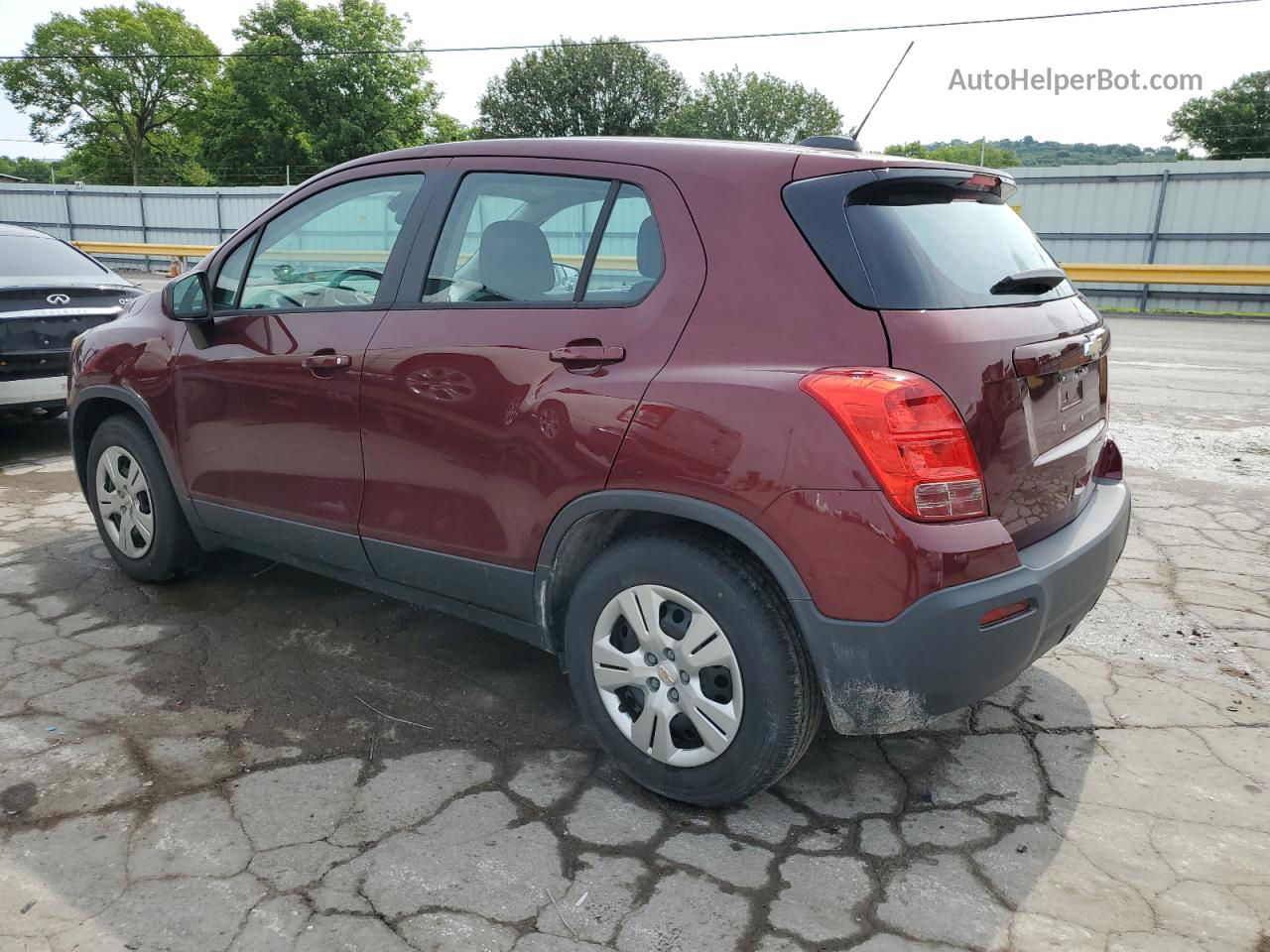 2016 Chevrolet Trax Ls Темно-бордовый vin: 3GNCJKSB0GL249729