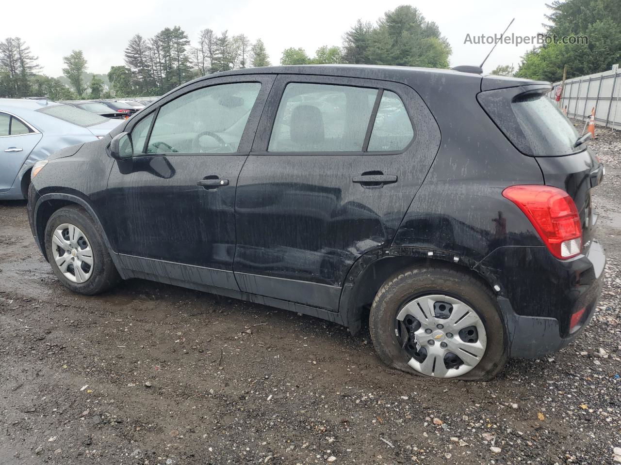 2019 Chevrolet Trax Ls Black vin: 3GNCJKSB0KL166780