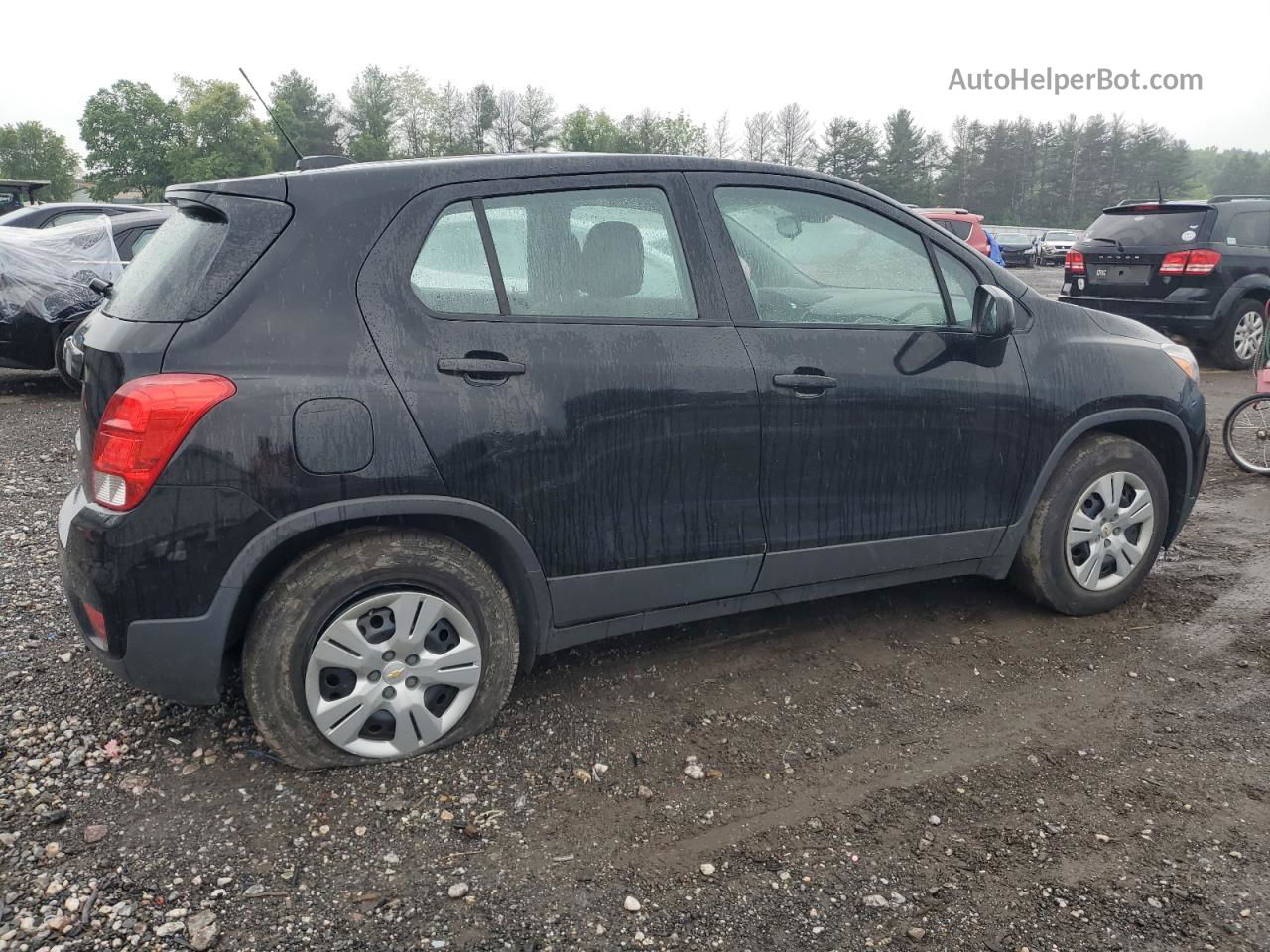 2019 Chevrolet Trax Ls Black vin: 3GNCJKSB0KL166780