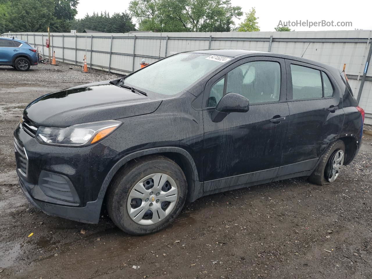 2019 Chevrolet Trax Ls Black vin: 3GNCJKSB0KL166780