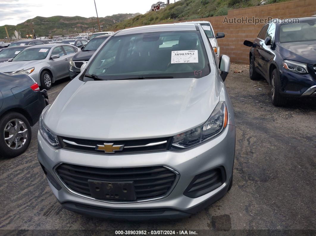 2019 Chevrolet Trax Ls Silver vin: 3GNCJKSB0KL317200