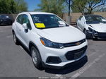 2019 Chevrolet Trax Ls White vin: 3GNCJKSB0KL381611