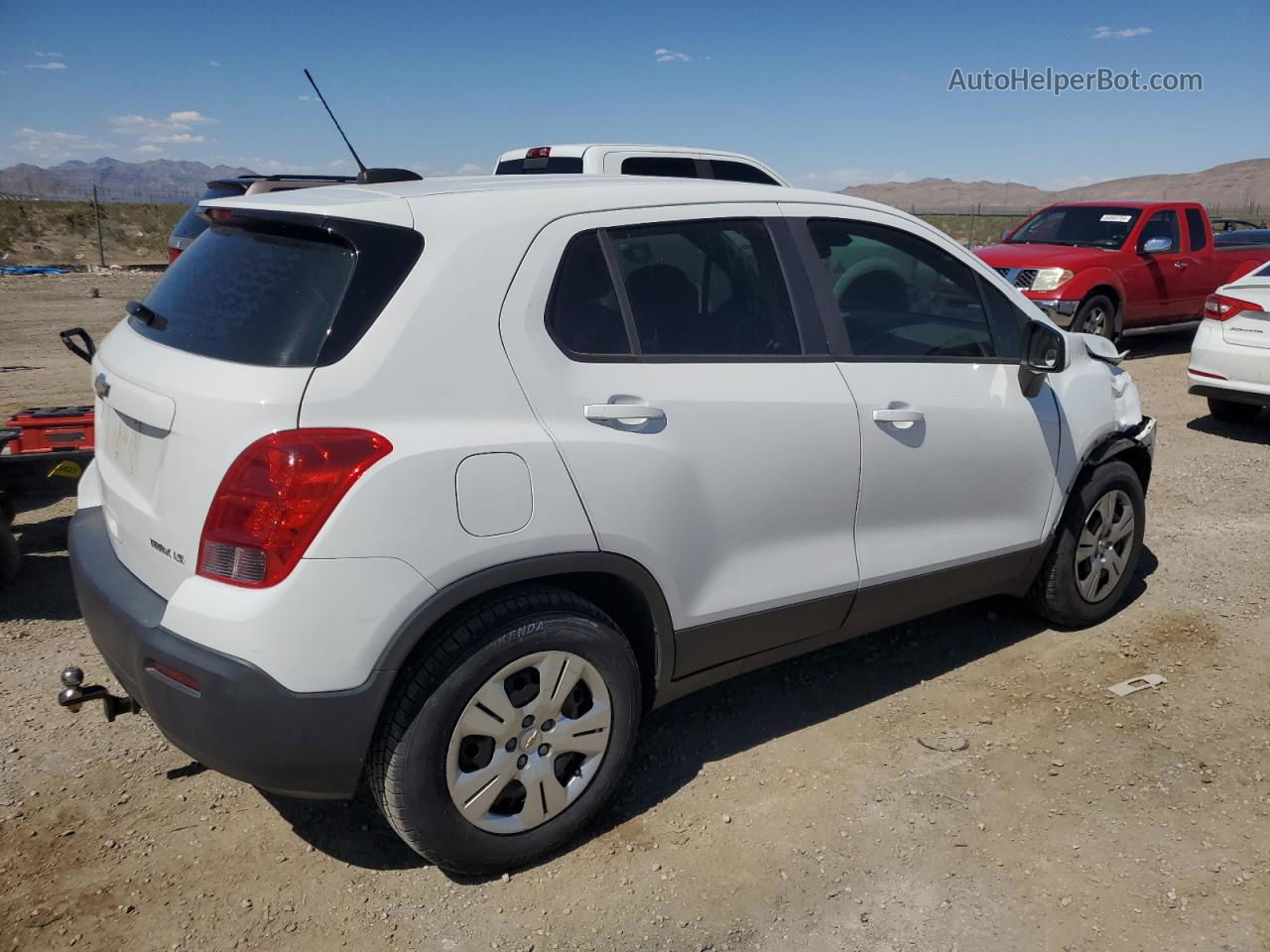 2016 Chevrolet Trax Ls White vin: 3GNCJKSB1GL269536