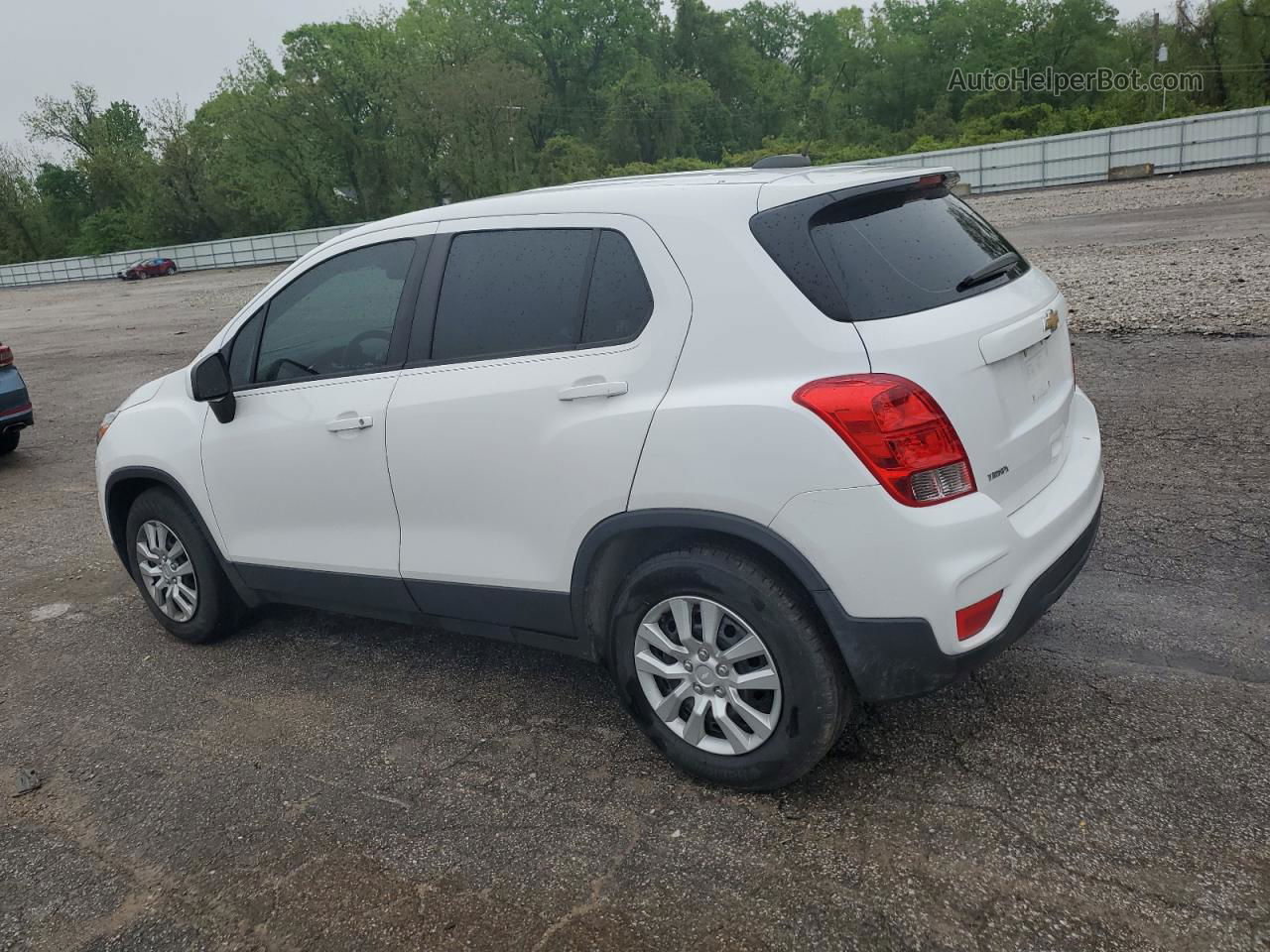 2019 Chevrolet Trax Ls Белый vin: 3GNCJKSB1KL137983