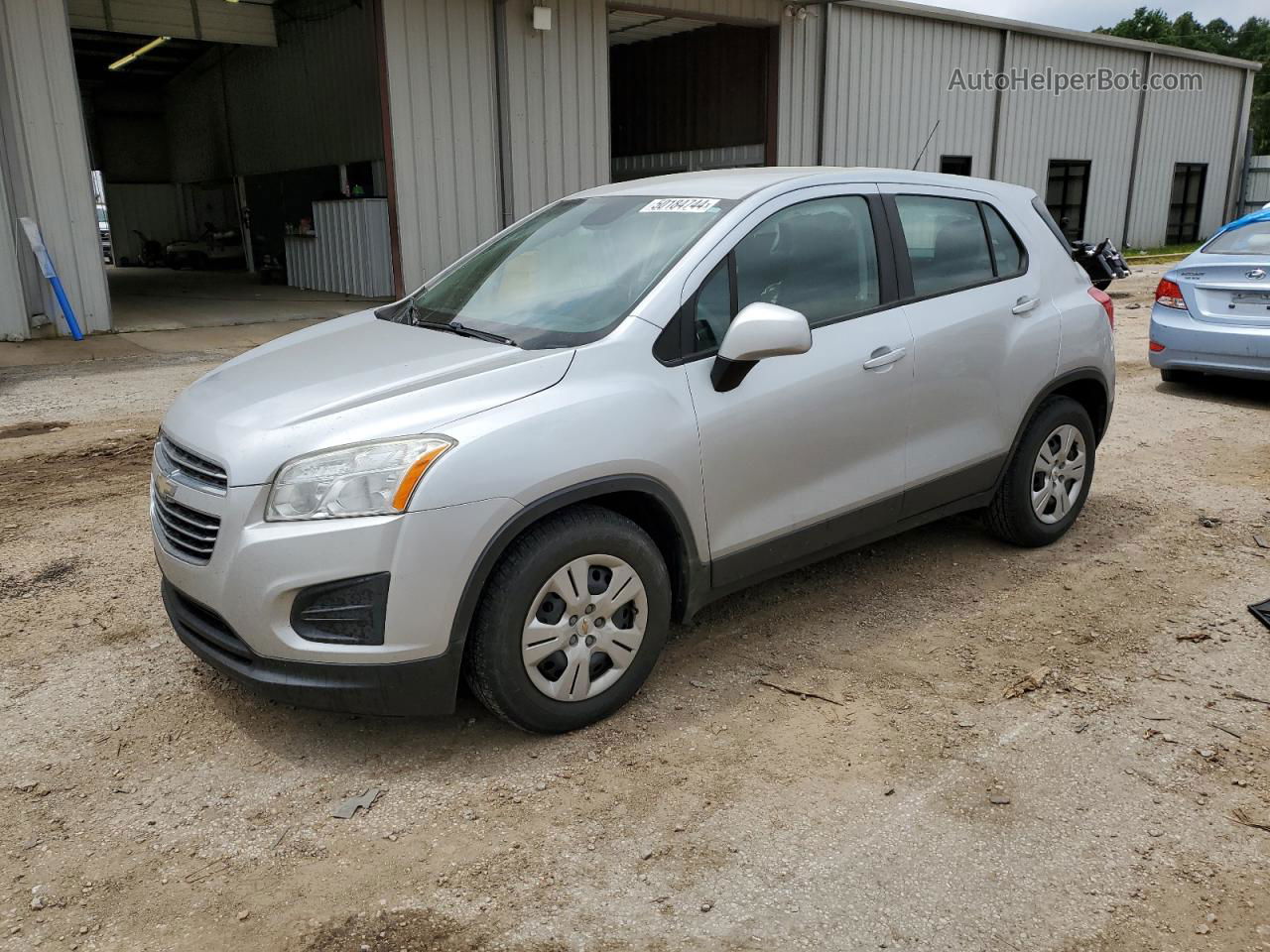 2016 Chevrolet Trax Ls Silver vin: 3GNCJKSB2GL266922