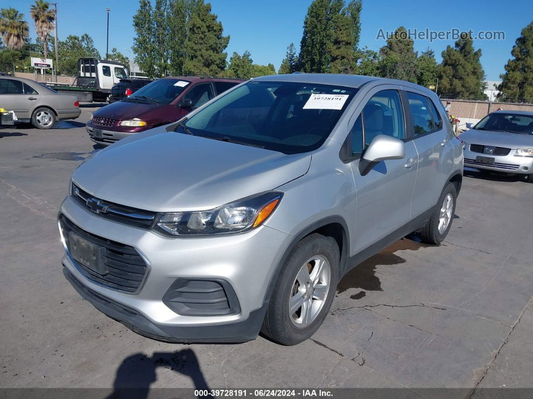 2019 Chevrolet Trax Ls Silver vin: 3GNCJKSB2KL194600