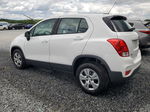 2019 Chevrolet Trax Ls White vin: 3GNCJKSB3KL161735